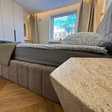 Butas Exclusive 2 Bedroom Trendy Center, Large Terrace & Free Parking *