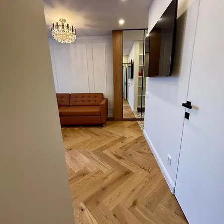 Apartment Exclusive 2 Bedroom Trendy Center, Large Terrace & Free Parking Vilnius