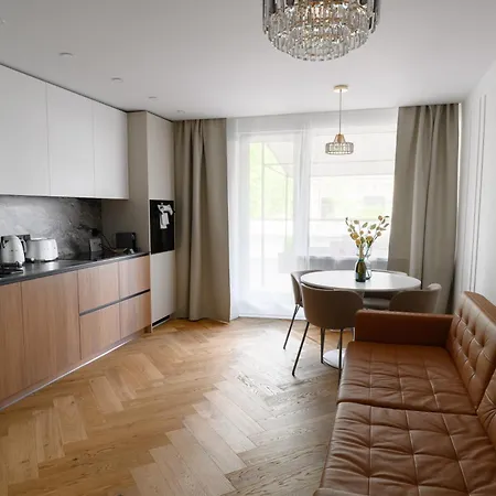 Apartment Exclusive 2 Bedroom Trendy Center, Large Terrace & Free Parking Vilnius