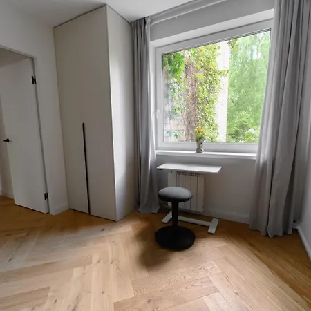 Apartment Exclusive 2 Bedroom Trendy Center, Large Terrace & Free Parking Vilnius