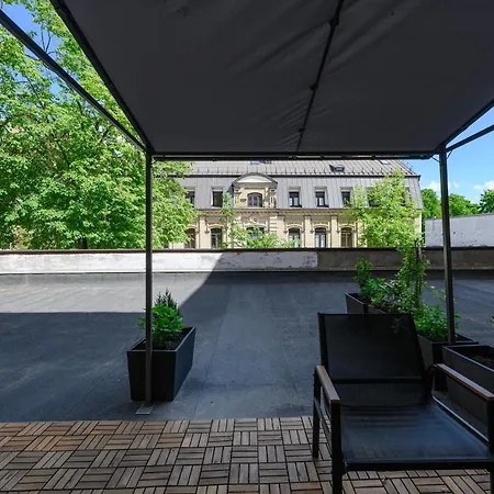 Exclusive 2 Bedroom Trendy Center, Large Terrace & Free Parking Apartment Vilnius
